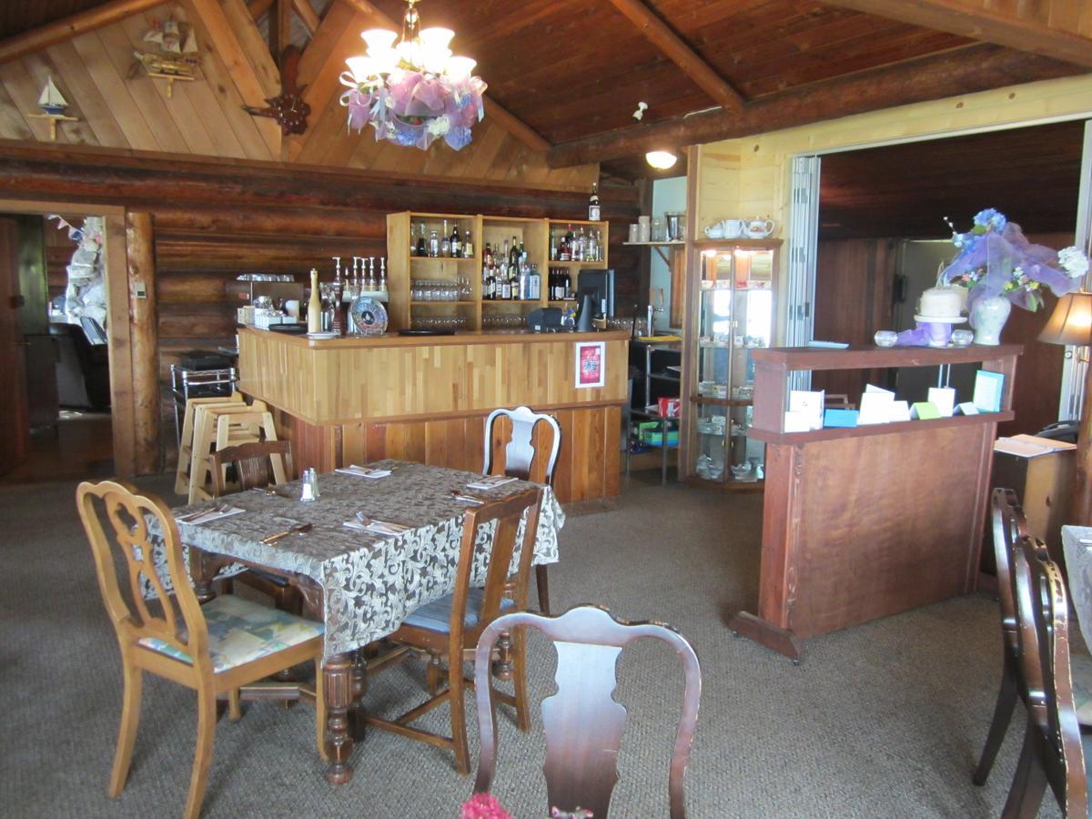 The Surf Lodge And Pub Gabriola Εξωτερικό φωτογραφία